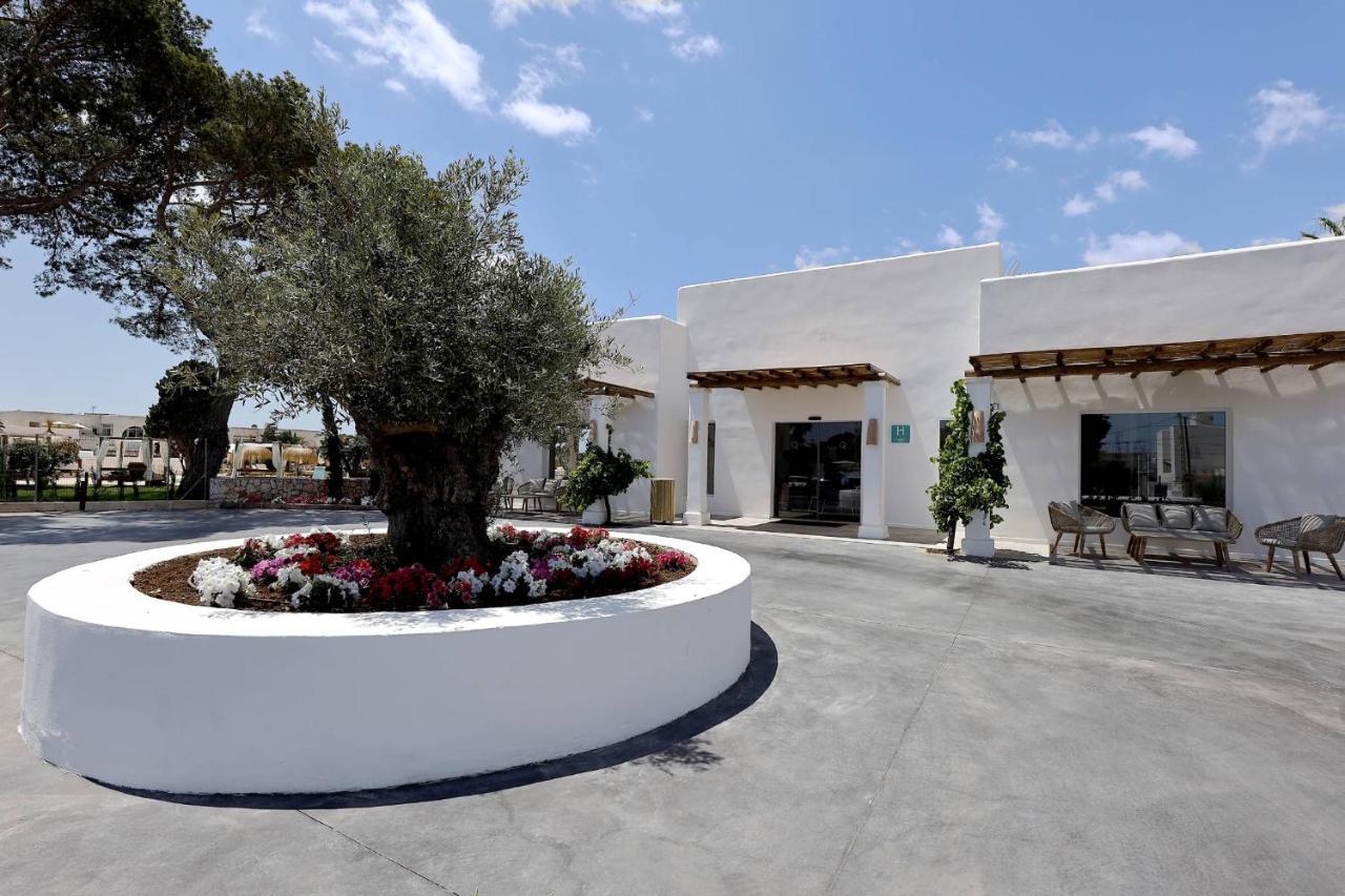 Eques Petit Resort Cala d'Or  Exterior photo