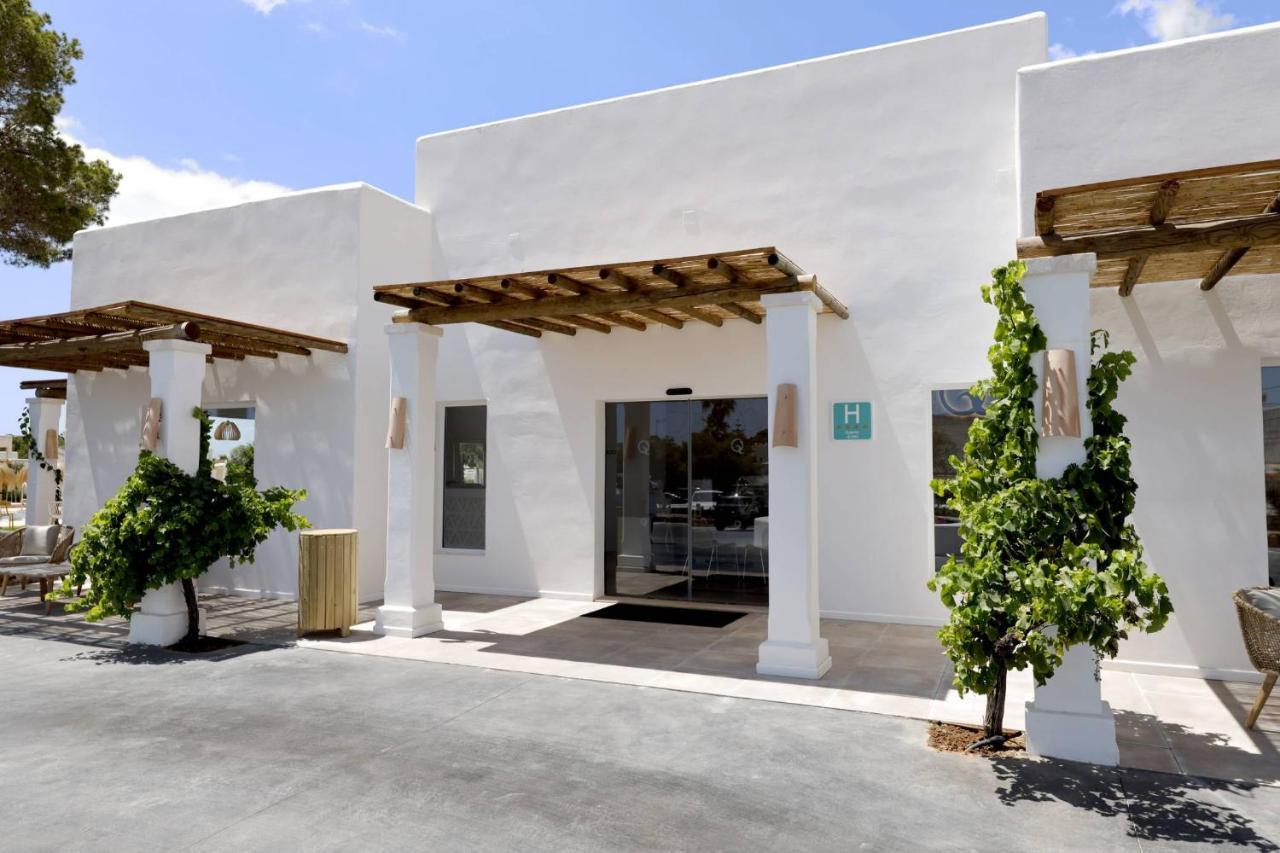Eques Petit Resort Cala d'Or  Exterior photo